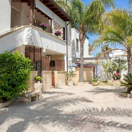 Πανσιόν Baia - Summer